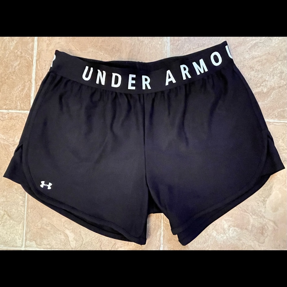 Under Armour Heat Gear Shorts Large